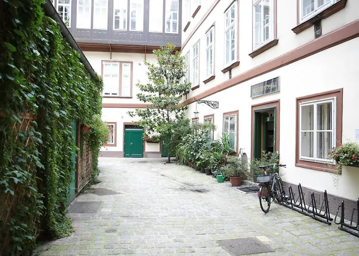 Heart Of - Next To Albertina